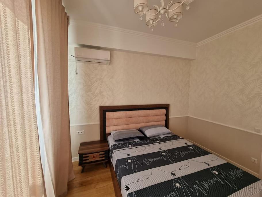 Grand Excelent New Ultra Central Apartments Кишинів Екстер'єр фото