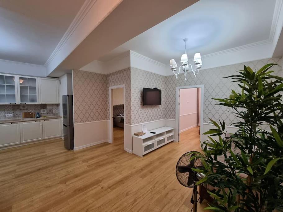 Grand Excelent New Ultra Central Apartments Кишинів Екстер'єр фото
