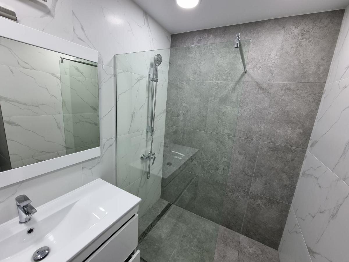 Grand Excelent New Ultra Central Apartments Кишинів Екстер'єр фото