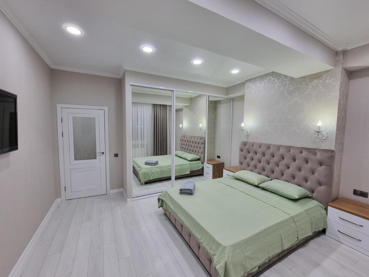 Grand Excelent New Ultra Central Apartments Кишинів Екстер'єр фото