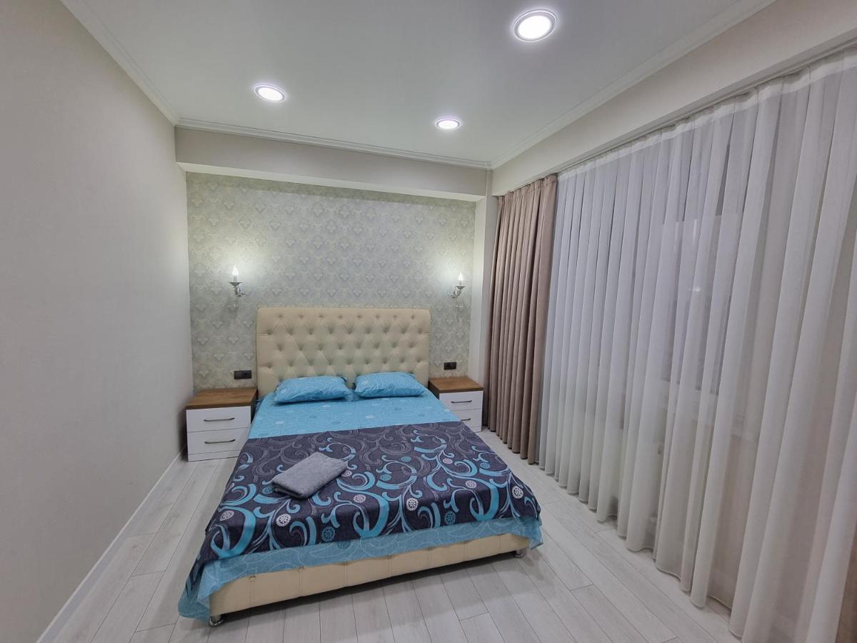 Grand Excelent New Ultra Central Apartments Кишинів Екстер'єр фото